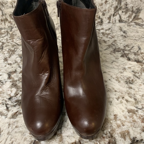 Stuart Weiztman Brown “Gran” Leather Ankle Booties - Picture 6 of 16
